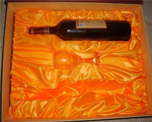 礼品盒子包装内衬